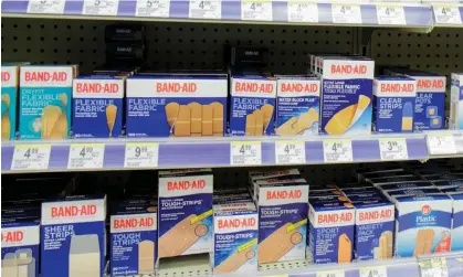  ?? Universal Images Group/Getty Images ?? Bandages made by several companies including Band-Aid have been found to contain a marker of PFAS. Photograph: Jeff Greenberg/