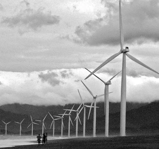  ?? These windmills were not designed to be attacked by Don Quixote. The windmills have made Bangui in Ilocos Norte a prime contributo­r to the power grid and a source of renewable energy rare in a country mired so deep in polluting, backward fossil fuel techn ?? RENEWABLE ENERGY