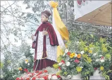  ??  ?? Imagen de San Buenaventu­ra, venerada por la población de Yaguarón y cuyo día se celebra hoy.