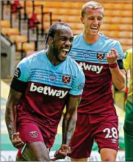  ??  ?? Four star: Michail Antonio was exceptiona­l at Norwich — and West Ham could do with a similar display from him tonight