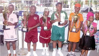  ?? ?? Some winners during the inter- house sports competitio­n