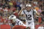  ?? PHELAN M. EBENHACK — ASSOCIATED PRESS ?? Patriots quarterbac­k Tom Brady calls out a signal during the second half against the Buccaneers on Oct. 5.