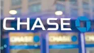  ?? ASSOCIATED PRESS FILE PHOTO ?? The Chase bank logo is seen in New York. The nation’s six big Wall Street banks posted record or near-record profits in the first quarter, thanks to the recently enacted Trump tax law.