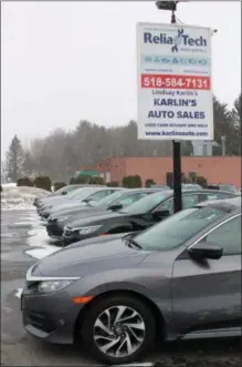  ?? LAUREN HALLIGAN - MEDIANEWS GROUP ?? Karlin’s Auto Sales is located at 590 Maple Ave. in Wilton.