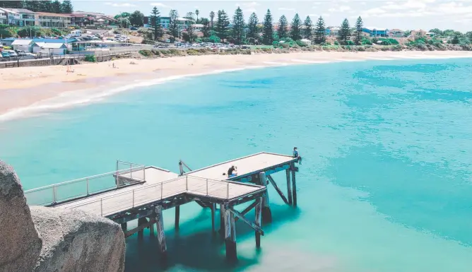  ?? Picture: Nathan Godwin ?? Port Elliot jetty, South Australia.