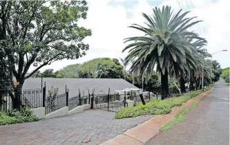  ?? OUPA MOKOENA ?? THE FAMILY of retired SA Air Force chief Lieutenant-general Fabian Msimang are staring at the possibilit­y of being evicted from their Waterkloof Ridge, Tshwane home. His father, ANC treasurer-general Mendi Msimang, and stepmother, Dr Manto Tshabalala-msimang, now both deceased, had also lived in the home. I Independen­t Newspapers