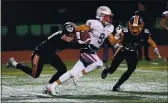  ?? JIM GENSHEIMER — BAY AREA NEWS GROUP, FILE ?? Sacred Heart Prep’s Wilson Weisel (9) gets a first down on a pass play against Los Gatos during the 2019 CCS Division II semifinal game at Los Gatos High.