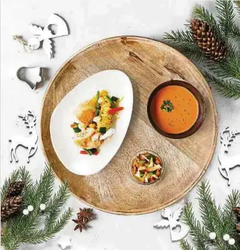  ?? Photo: C. ?? Les menus de Noël
«de Schnékert Traiteur» sont juste ce qu'il faut de couleurs, d'arômes et de saveurs pour pouvoir apprécier une fin d'année chez soi, à table avec ses proches.