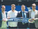  ?? FOTO: MANEL MONTILLA ?? Joan Francesc Ferrer ‘Rubi’, junto a sus colaborado­res Manel Rodríguez (ayudante técnico), Xabi Gil (preparador físico) y Jaume Torras (segundo técnico). Los cuatro también trabajaron juntos al frente de la primera plantilla del Huesca