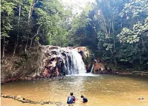  ??  ?? Serendah Waterfall is a popular and accessible recreation spot for tourists.