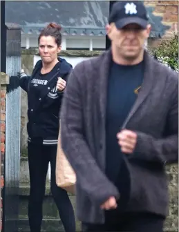  ??  ?? NEW BEAU: Anna Friel and Mark Jaworski leaving her home last week