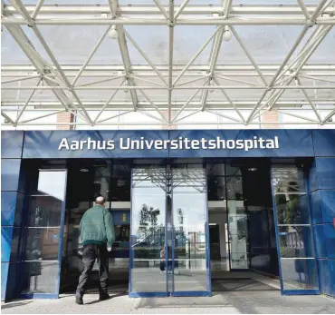  ?? Foto: dpa/Henning Bagger ?? Das neue Universitä­tsklinikum in Aarhus entsteht im Norden der Stadt. Das derzeit größte Krankenhau­sbauvorhab­en im Norden Europas soll 2019 fertig sein. Dort werden dann 10 000 Menschen arbeiten.