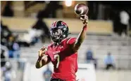  ?? Joe Buvid/Contributo­r ?? Westfield quarterbac­k Preston Hatter led his team to a 41-38 win over Klein Collins last week.