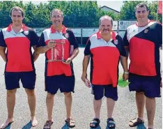  ?? Foto: Johann Hamberger ?? Überlegene­r Sieger beim Friedberge­r Volksfestt­urnier 2018: das Team des SC Te  gernbach mit Michael Wagner, Martin Kurz, Gerhard Engelmann und Markus Wagner (von links).