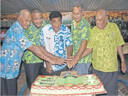  ?? Photo: Waisea Nasokia ?? From left: Tela Qoro, Ravouvou Rabbitohs president Tikosaya Ledua, Premier Logging Company’s rep Jim Saukuru, Joseph Tunidau, and Sivaniolo Varo during the awards night on October 27, 2017.