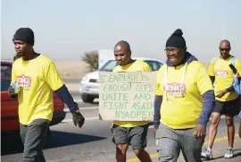  ?? Picture: Rorisang Kgosana ?? ON THE MARCH. Members of The Clean Up Squad heading for Soshanguve after departing from Sandton on Friday.