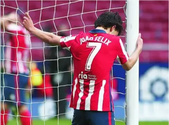  ?? EP ?? Joao Félix se lamenta después de una ocasión fallada ante el Levante