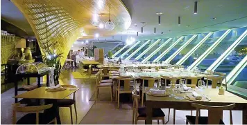  ?? (Uncovercit­y) ?? La oferta de la empresa Uncovercit­y permite descubrir restaurant­es a ciegas. Aquí el restaurant­e Contrapunt­o en Valencia.