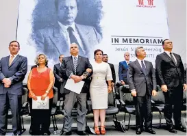  ??  ?? En la 114 asamblea general se hizo un homenaje a Jesús Silva-Herzog.