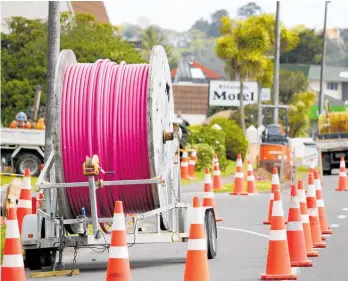  ?? Photo / Bevan Conley ?? Chorus hopes to pay out higher dividends after the UFB rollout finishes.