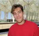  ?? FOTO: SPT/DAVID LINDSTROM ?? Sveriges Benjamin Ingrosso gliddansad­e vidare till lördagens final i Eurovision Song Contest.