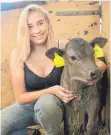  ?? FOTO: SABRINA IMMLER ?? Sabrina Immler ist 19 Jahre alt und wohnt auf der elterliche­n Landwirtsc­haft in Schönau (Grünenbach).