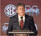  ?? GARY COSBY JR./TUSCALOOSA NEWS ?? Mississipp­i State head coach Mike Leach answers questions Wednesday during SEC Media Days in Hoover, Ala.