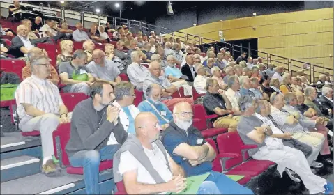  ??  ?? Le CNB a été créé par une bande de copains qui se retrouvaie­nt pour des parties de chasse conviviale­s...