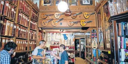  ?? ÀLEX GARCIA / ARCHIVO ?? Vista interior de la histórica tienda de música de la Rambla