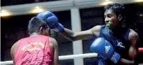  ??  ?? Men’s ‘Best Boxer’ Kasun Maduranga in action