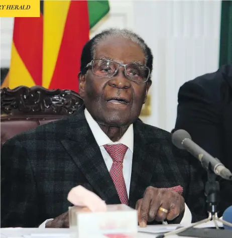  ?? THE ASSOCIATED PRESS ?? Zimbabwean President Robert Mugabe baffled the internatio­nal community by ending his televised address without announcing his resignatio­n.