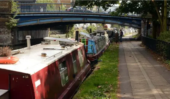  ??  ?? Grand Union Canal provides an opportunit­y to escape in an area short of open green spaces