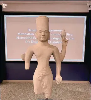  ?? HSI NEW YORK ?? A standing statue of Vishnu’s Narayana form that will be sent back to Cambodia.