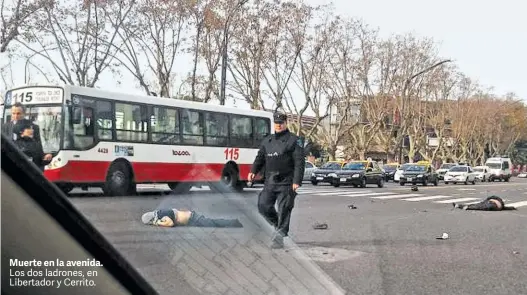  ?? @ALERTAS_TRANSITO ?? Muerte en la avenida. Los dos ladrones, en Libertador y Cerrito.