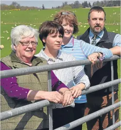  ?? Picture: Phil Downie. ?? At Kinnahaird Farm are, from left, Dorothy Clark, Amy Grant, Brenda Macintyre and John Fyall.