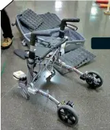  ??  ?? To encourage seniors to exercise and socialize,Acanto looks to sell a version of its walker to families for less than €2,000.Spain