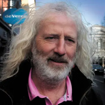  ??  ?? TD Mick Wallace is excited about the prospects of the Namaleaks website. Photo: Tom Burke