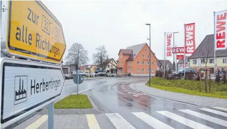  ?? FOTO: JULIA FREYDA ?? Als Erstes soll der Abschnitt von der Sonnenstra­ße bis zum alten Rathaus und zur Pfarrstraß­e neu gestaltet werden.