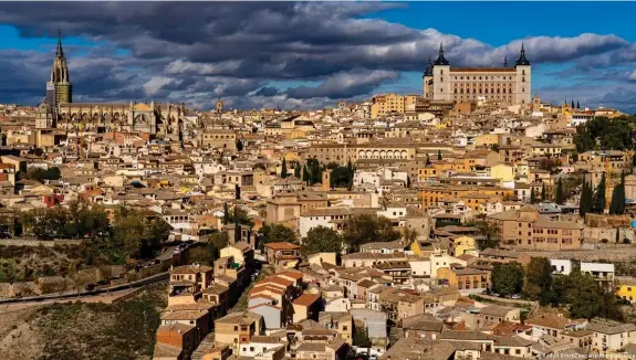  ?? Bild: Rudolf Ernst/Zoonar/picture alliance ?? In Toledo, der alten Hauptstadt Spaniens, wurden über Jahre hinweg Euro-Münzen gefälscht