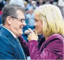  ?? COURANTFIL­E PHOTO ?? UConn’s Geno Auriemma and Baylor’s Kim Mulkey built and maintain winning programs in much the same way, with defense as a cornerston­e.