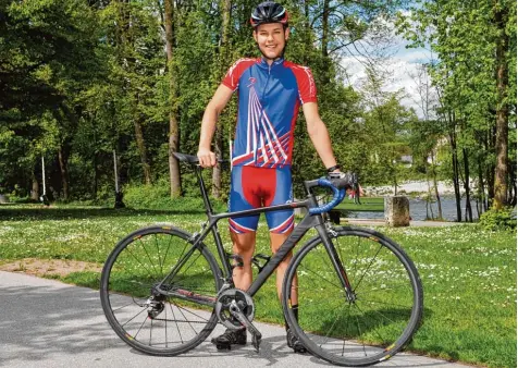  ?? Foto: Thorsten Jordan ?? Maximilian Aigner hat schon viele große Radrennen bestritten. Nach wie vor ist sein großer Traum, mit diesem Sport mal sein Geld zu verdienen.