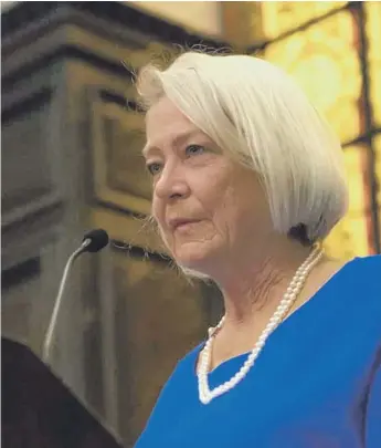  ??  ?? Kate Adie gives her keynote speech at the Society of Editors’ 20th anniversar­y gala dinner.