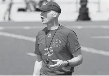  ?? PHIL CARPENTER/ THE GAZETTE ?? Alouettes head coach Tom Higgins believes in delegating hands-on coaching to his assistants, but he is also his own special teams coach.