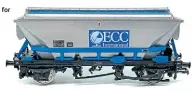  ??  ?? The classic English China Clays blue livery as applied to the CDA wagon. EWS and DB livery are also available to preorder.