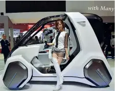  ??  ?? Il concept elettrico Coms Connect, a un posto, della Toyota Auto Body