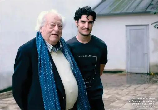  ??  ?? Avec Louis Garrel, au Festival internatio­nal du film de La Rochesur-Yon, en 2013