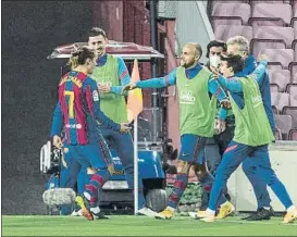  ?? FOTO: PERE PUNTÍ ?? La celebració­n del 2-1, de Griezmann