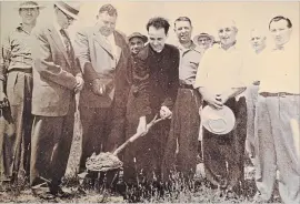  ?? SPECIAL TO THE WELLAND TRIBUNE ?? Ground is broken for Holy Ghost Slovak Greek Catholic Church in 1954.