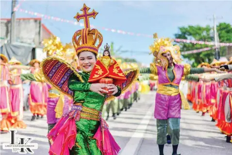  ?? ?? Street dancing and grand float parade highlighte­d the week-long celebratio­n of the Bamban town fiesta in Tarlac province. Bamban Mayor Alice Leal Guo and other municipal government officials led the event dubbed Bamban Festival 2024.
— Photo by Libut Kapampanga­n PH