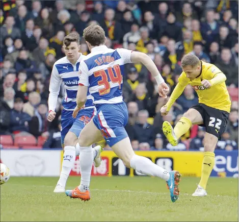  ?? PICTURES: Action Images ?? OPENERS: Watford’s Almen Abdi scores